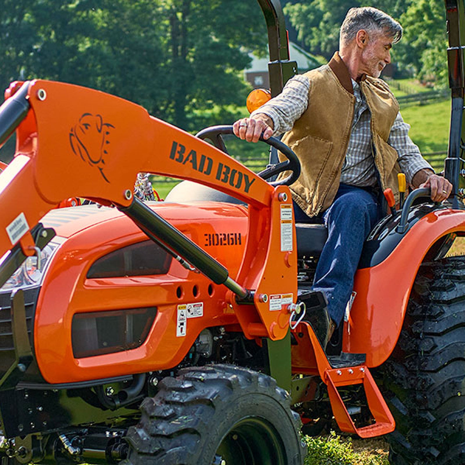 Bad Boy 3026H Hydro Max Compact Tractor