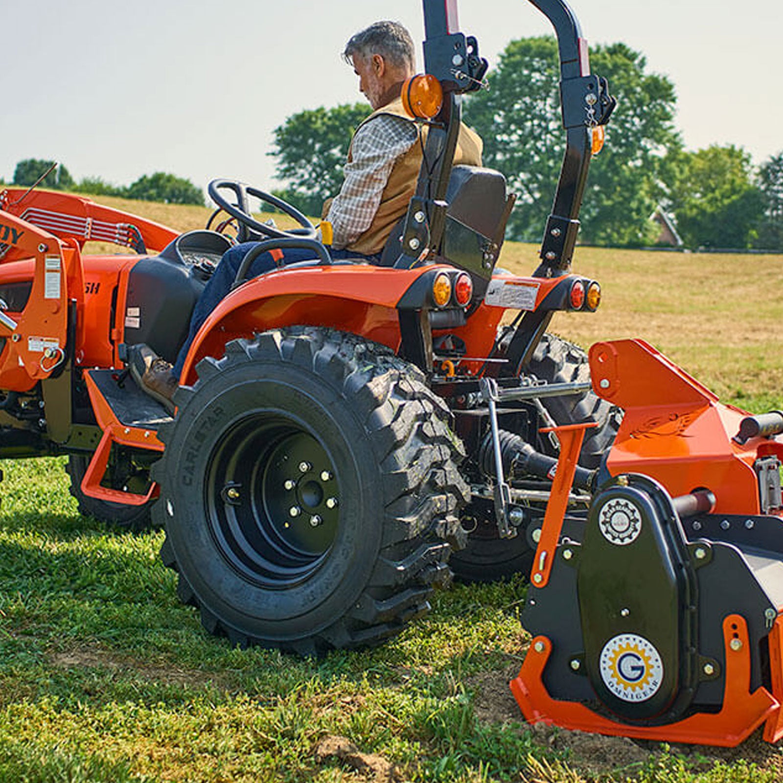 Bad Boy 3026H Hydro Max Compact Tractor