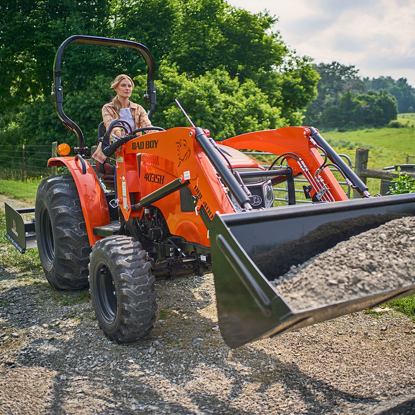 Bad Boy 4035H Hydro Max Compact Tractor